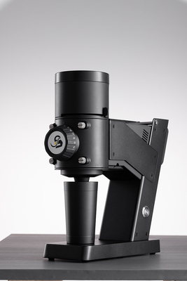 50W 58mm flat burr เทลงบนเครื่องบดกาแฟแบบชาร์จไฟได้สำหรับการตั้งแคมป์