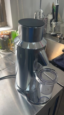 8เครื่องบดกาแฟความเร็วสูง 7 กิโลกรัม สําหรับการบดที่สม่ําเสมอและเรียบร้อย